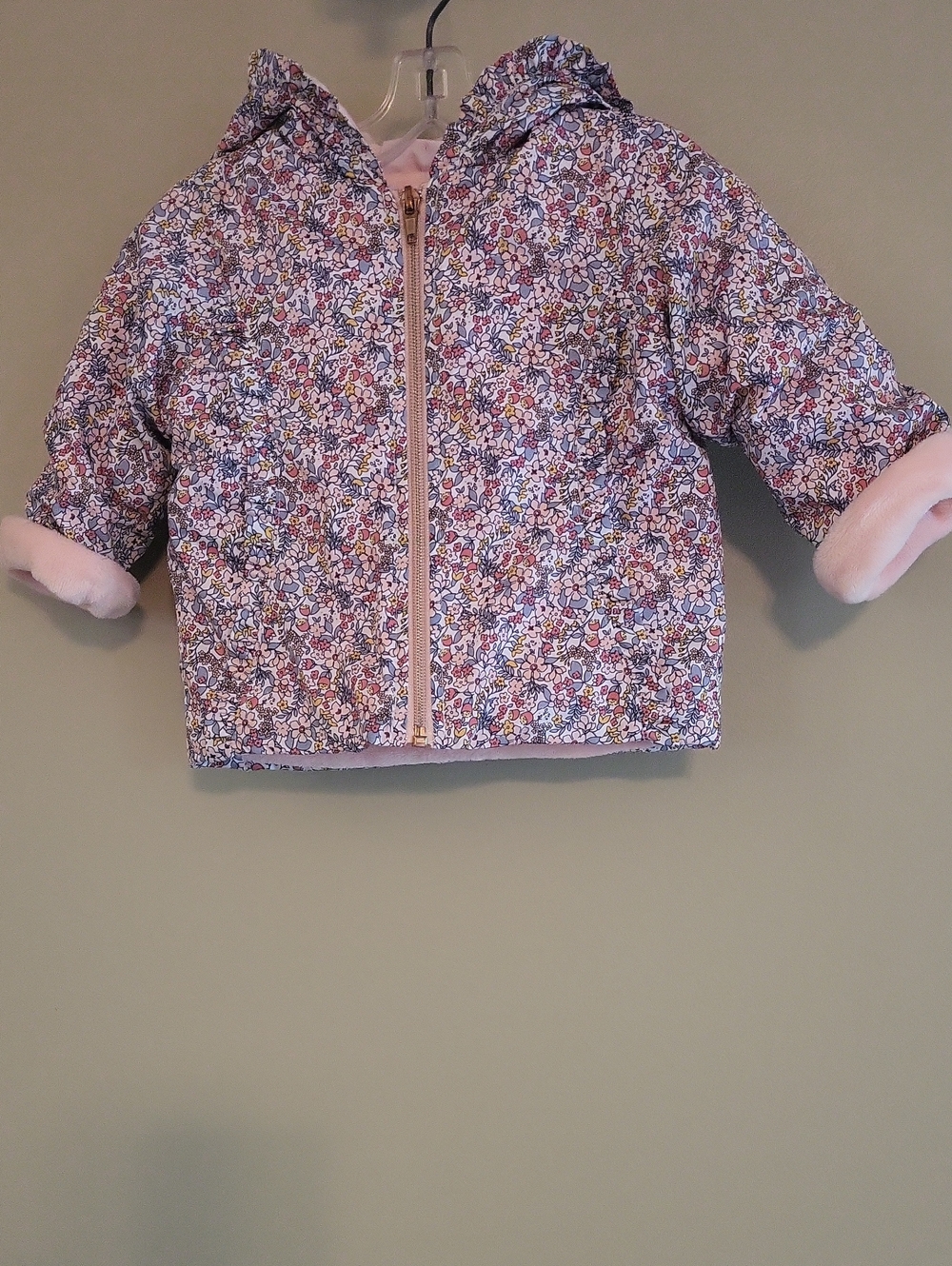 Floral hooded lined puffer jacket